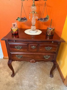 VTG Chest of Drawers Curved Front - contents NOT inc