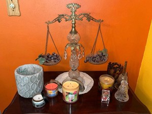 Home Decor Candle Holders, Crystal Decor & Candles Mixed Lot