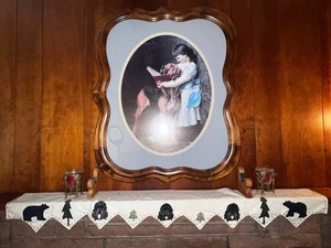 Framed Dog Portrait Wall Art With Wooden Gun Easel Stand, Candles & Bear Linen