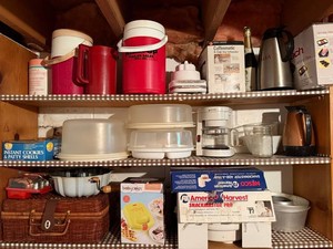 Kitchen Appliance Estate Lot Black & Decker Hamilton Beach Babycakes & KitchenAid