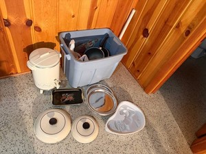 Vintage Kitchenware Estate Mixed Lot - Serving Pieces, Cookware & Storage