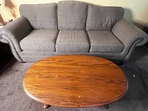 Living Room Furniture Mixed Lot - Craftmaster Sofa & Coffee Table