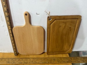 2 Cutting Boards