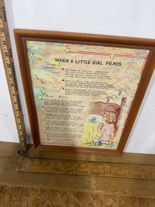Little Girl Prays