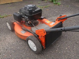 HUSQVARNA  AUTO WALK PUSH MOWER