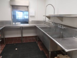 NSF STAINLESS STEEL LARGE SINK AND DISPOSAL AND U-SHAPE COUNTER