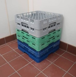 6 DISHWASHER RACKS