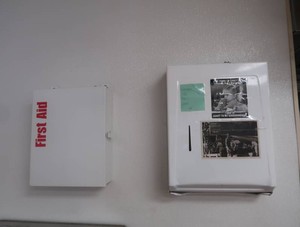 METAL FIRST AID KIT AND DISPENSER