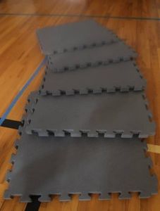 GREY FOAM FLOORING MATS