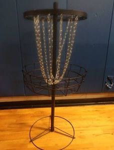 BLACK METAL FRISBEE GOLF NET