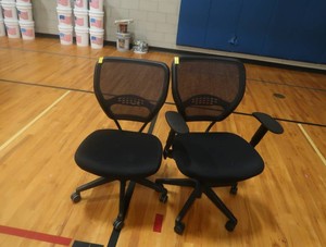 2 MESH BACK OFFICE CHAIRS