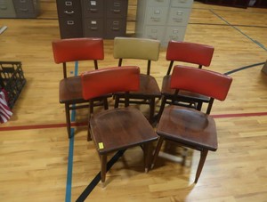 5 RETRO SOLID WOOD CHAIRS