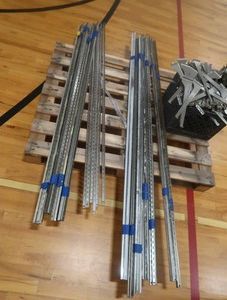 METAL WALL BRACKETS