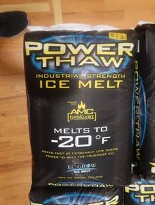 6 50LB BAGS OF POWER THAW SALT