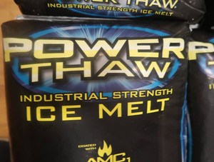6 50LB BAGS OF POWER THAW SALT