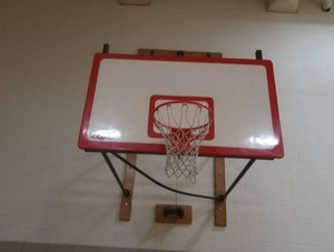 A ALCO BASKETBALL STANDARD RIDGEBUILD HOOPBACKBOARD