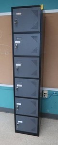 6 TEIR MERTAL STORAGE LOCKER