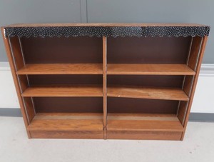 VINTAGE WOODEN SHELF
