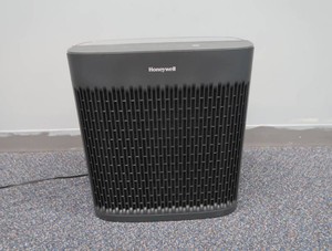 HONEYWELL AC UNIT