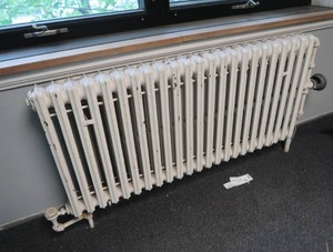LARGE CAST-IRON RADIATOR