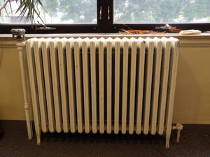ANTIQUE DUNHAM RADIATOR