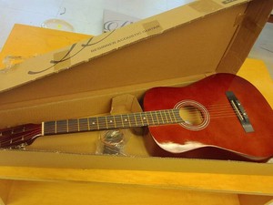 BEGINNERS ACOUSTIC GUITAR