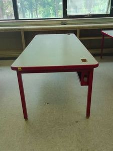 SHORT DESK