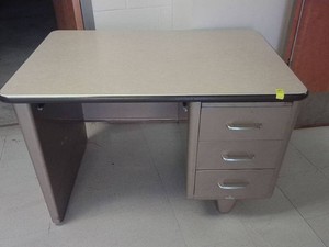 SMALL VINTAGE METAL DESK