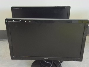 2 FLATRON LG COMPUTER MONITORS