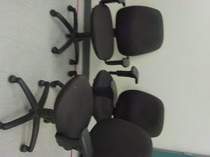 3 BLACK COMPUTER CHAIRS
