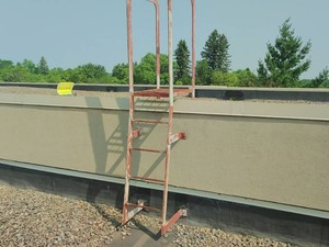 8FT TALL METAL WALL LADDER