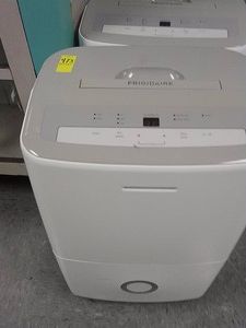 FRIGIDAIRE DEHUMIDIFIER