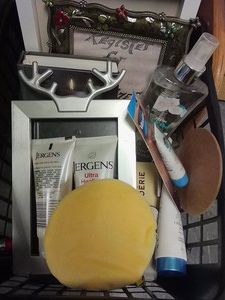 COSMETICS AND HOME DECOR LOT