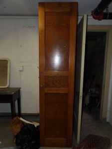 COOL VINTAGEANTIQUE RUSTIC WOODEN CABINET