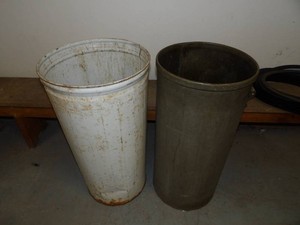 VINTAGEANTQ GARBAGE CANS