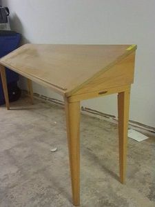 REMINGTON ANGLED TABLE