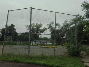 40FT BACKSTOP CHAIN-LINK FENCING
