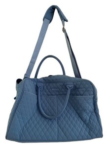 UBR - Travel Bag - Vera Bradley Large Blue Quilted Duffle