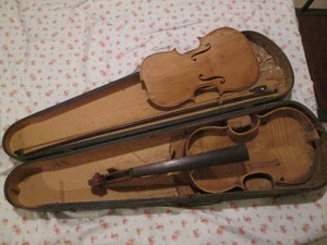 Vintage French or German Violin in ...