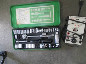 38in socket set in metal case plus...
