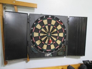 Electronic dart board with darts an...