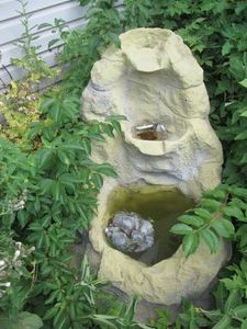 3ft plastic Rock style fountain la...