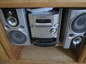 Sony Bookshelf radio and speakers...