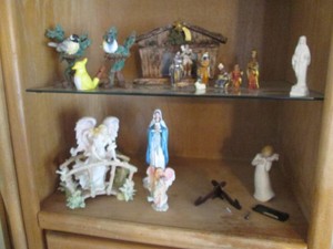 Angel and bird themed home decor...