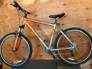 Trek 4300 19.5 Mountain Bike