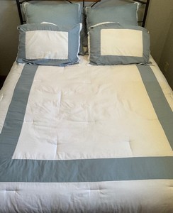 Queen Bedding Set