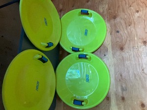 Lot of4  flyiing saucers