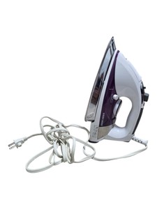 Black & Decker IR1350S Steam Iron  1500W Auto Clean With Storage Bag