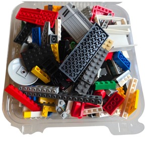 Approx. 1 lb 2.7 oz Assorted LEGO Bricks, Plates, Technic Beams & Building Parts