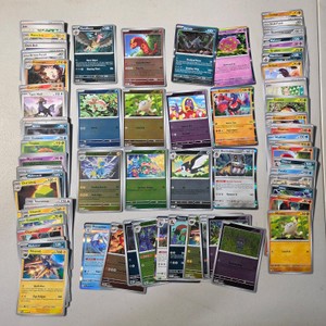 Nice Pokmon TCG Card Lot  Holo, Reverse Holo, Trainer & Energy Cards